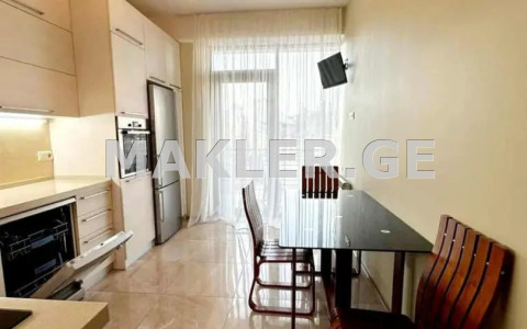  Kiralık 4   Daire in Vake dist.  in Kavsadze st. 