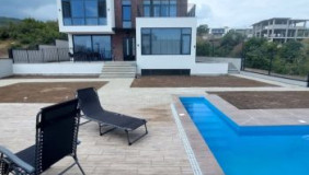 For Rent 260 m² space Private House in Tkhinvali