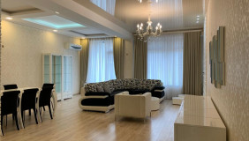 For Rent 4 room  Apartment in Vake dist.