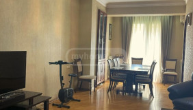 Kiralık 3   Daire in Vake dist.