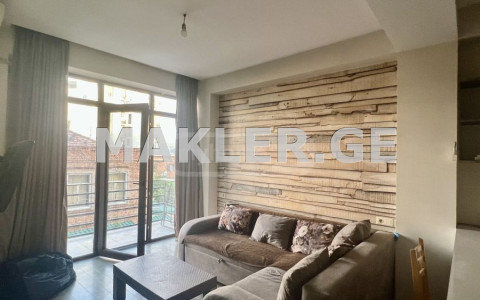  ქირავდება 3 ოთახიანი  ბინა საბურთალოზე  შარტავას ქუჩაზე 