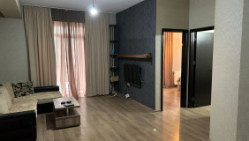 ქირავდება 3 ოთახიანი  ბინა საბურთალოზე