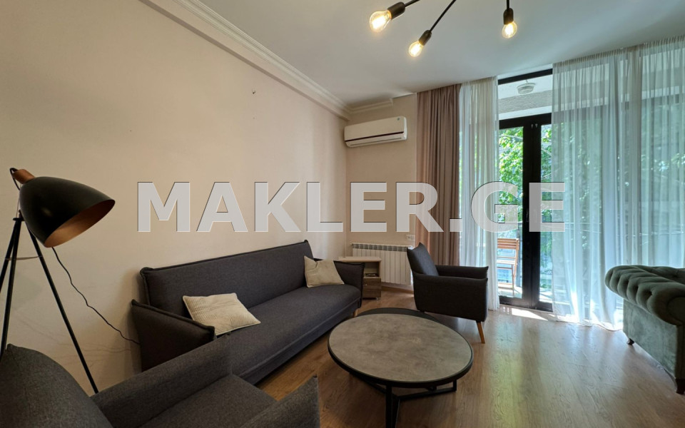  For Rent 3 room  Apartment in Vake dist.  in Taktakishvili st. 