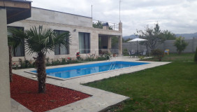 For Sale 300 m² space Private House