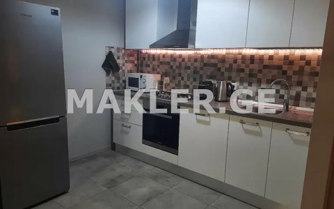  Сдаётся 2 комнатная  Квартира в Сабуртало  на пр. Ал. Казбеги 