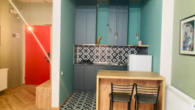 იყიდება 2 ოთახიანი  ბინა ავლაბარში