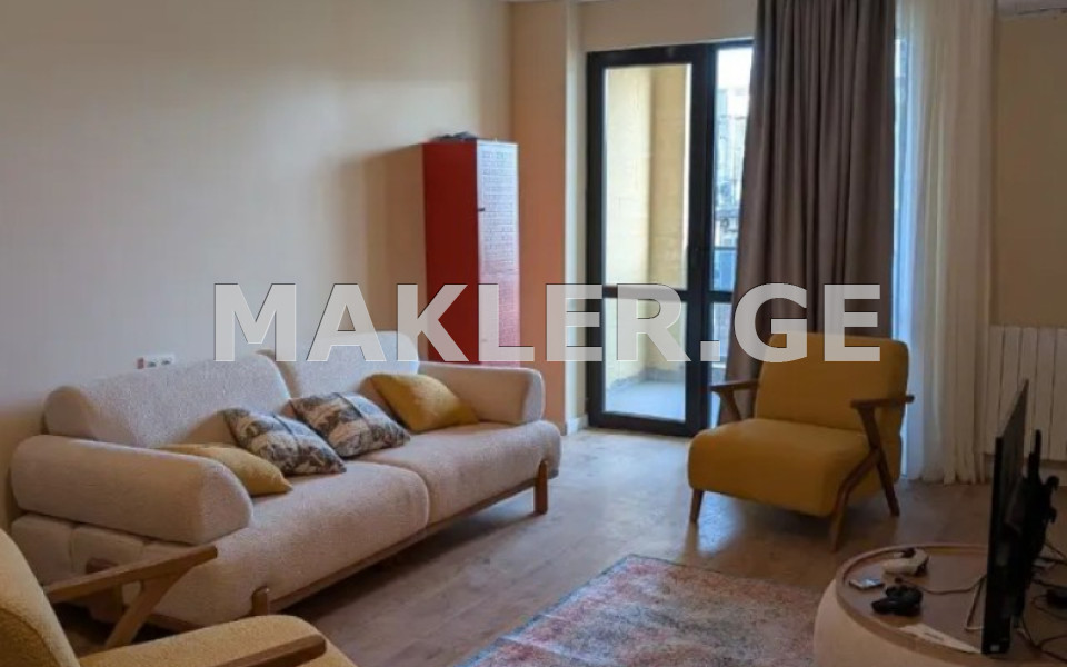 למכירה 4 חֶדֶר  דִירָה in Vake dist.  in Xomli st. 
