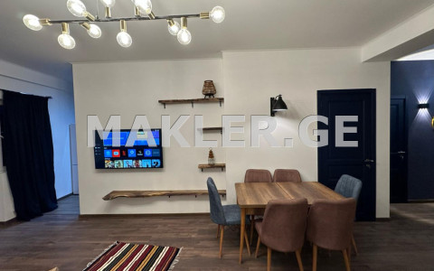  Продается 3 комнатная  Квартира в Багеби  на Цкнетское шоссе 