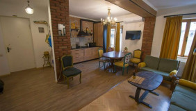 For Sale 4 room  Apartment in Mtatsminda dist. (Old Tbilisi)