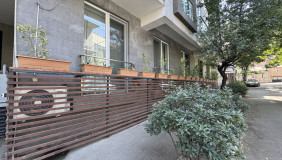 იყიდება 125 m² ფართობის ოფისი სოლოლაკში (ძველ თბილისში)
