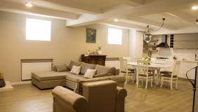 For Rent 6 room  Apartment in Chugureti dist.