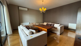 Kiralık 5   Daire in Vake dist.