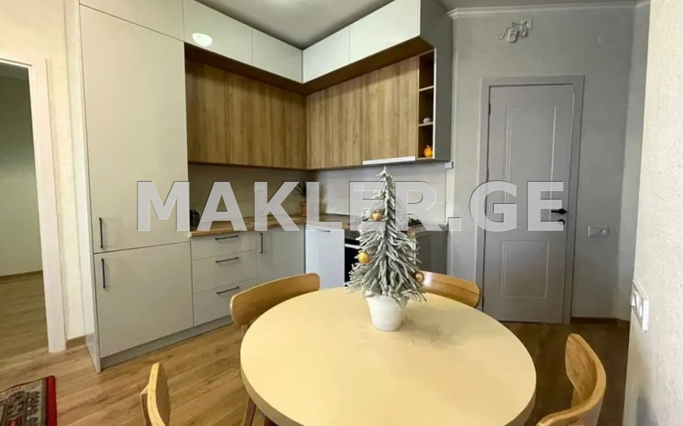  For Sale 3 room  Apartment in Saburtalo dist.  in Universiteti st. 