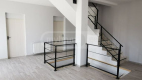 For Rent 240 m² space Office in Chugureti dist.