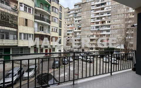  ქირავდება 2 ოთახიანი  ბინა ვაკეში  ყიფშიძის ქუჩაზე 