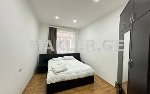  ქირავდება 2 ოთახიანი  ბინა ვაკეში  ყიფშიძის ქუჩაზე 