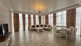 ქირავდება 3 ოთახიანი  ბინა საბურთალოზე