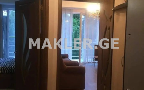  ქირავდება 2 ოთახიანი  ბინა საბურთალოზე  გაზაფხულის ქუჩაზე 