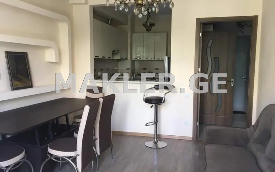  ქირავდება 2 ოთახიანი  ბინა საბურთალოზე  გაზაფხულის ქუჩაზე 