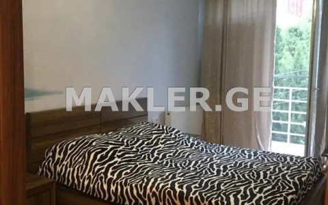  ქირავდება 2 ოთახიანი  ბინა საბურთალოზე  გაზაფხულის ქუჩაზე 