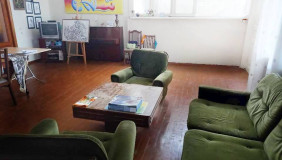 Продается 357 m² площадь Частный дом в Сабуртало