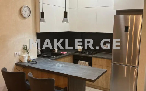  Сдаётся 2 комнатная  Квартира в Исани  на ул. Амиреджиби 