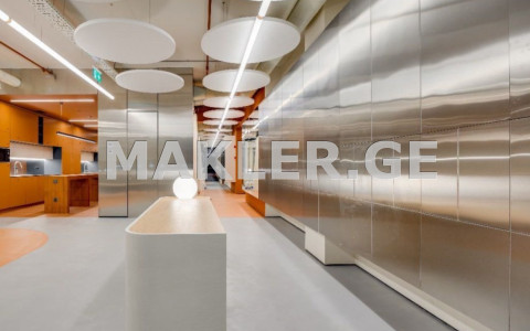  Kiralık 210 m²  Büro & Ofis in Vake dist.  