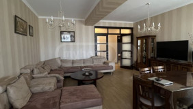 For Sale 4 room  Apartment in Isani dist.
