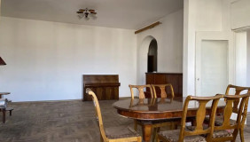 For Sale 3 room  Apartment in Saburtalo dist.