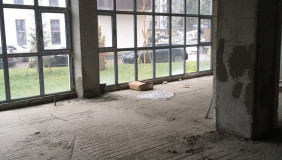 For Rent 200 m² space Commercial space in Didube dist.