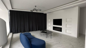 For Sale 679 m² space Private House khoshigora