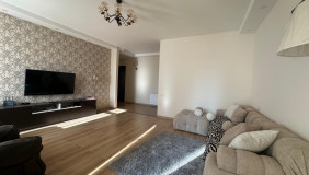 Kiralık 5   Daire in Vake dist.