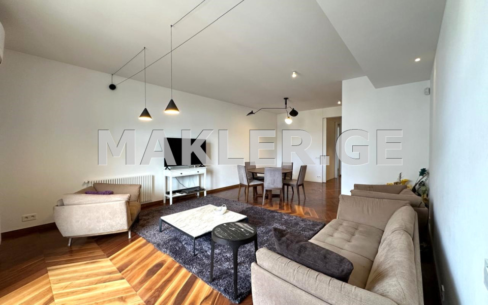  For Rent 4 room  Apartment in Vake dist.  in Taktakishvili st. 