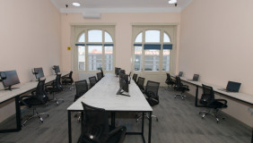 For Rent 140 m² space Office in Sololaki dist. (Old Tbilisi)