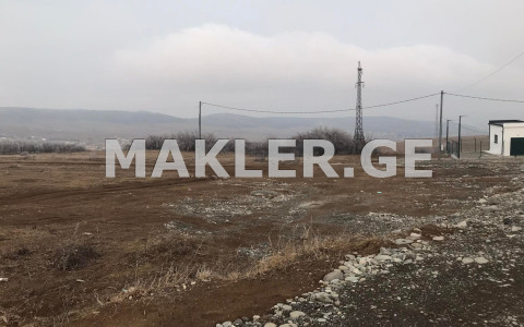  For Sale 820 m² space Land in Tsavkisi