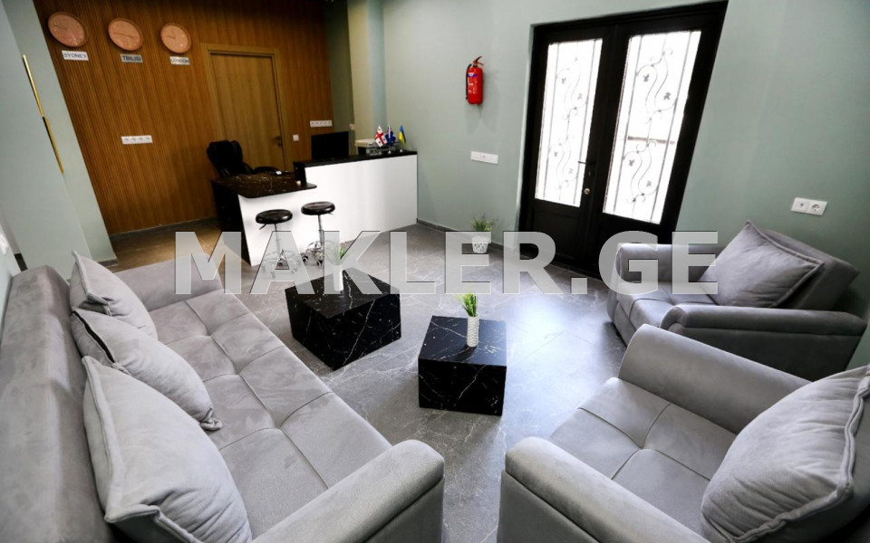  Продается 843 m² площадь Коммерческая площадь в Авлабари  на ул. Курхули 