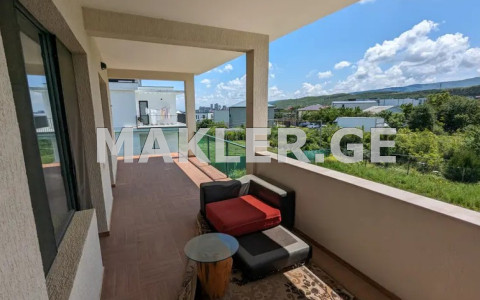  For Sale 600 m² space Private House in Tkhinvali