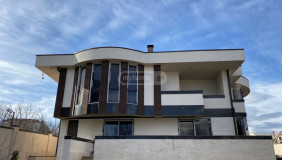 Продается 400 m² площадь Частный дом в Диди Дигоми
