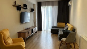 Сдаётся 3 комнатная  Квартира в Сабуртало