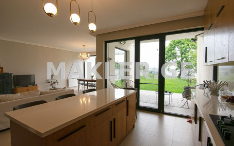  Satılık 470 m²  Villa in Bagebi dist.  in Uchaneishvili st. 