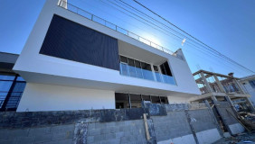 For Sale 360 m² space Private House in Digomi village