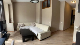 Продается 3 комнатная  Квартира в Сабуртало