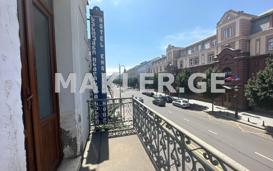  For Sale 272 m² space Commercial space in Chugureti dist.  in Agmashenebeli ave. 
