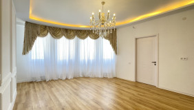 For Sale 4 room  Apartment in Vake dist.