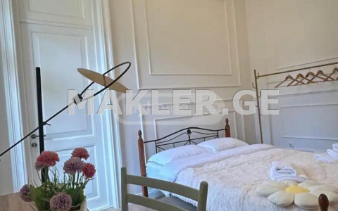  For Rent 5 room  Apartment in Sololaki dist. (Old Tbilisi)  in Lermontovi st. 