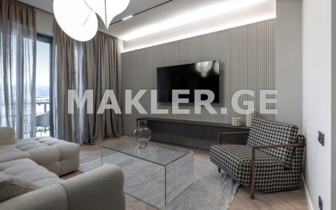  For Sale For Rent 4 room  Apartment in Vake dist.  in Kipshidze st. 