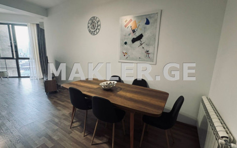  Kiralık 4   Daire in Saburtalo dist.  in Al. Kazbegi Ave. 