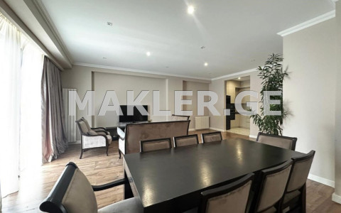  Kiralık 3   Daire in Vake dist.  on Ir. Abashidze st. 