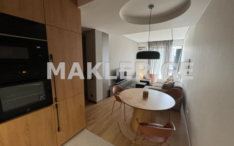  იყიდება 2 ოთახიანი  ბინა ვაკეში  ყიფშიძის ქუჩაზე 