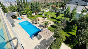 Satılık 1487 m²  Villa in Isani dist.